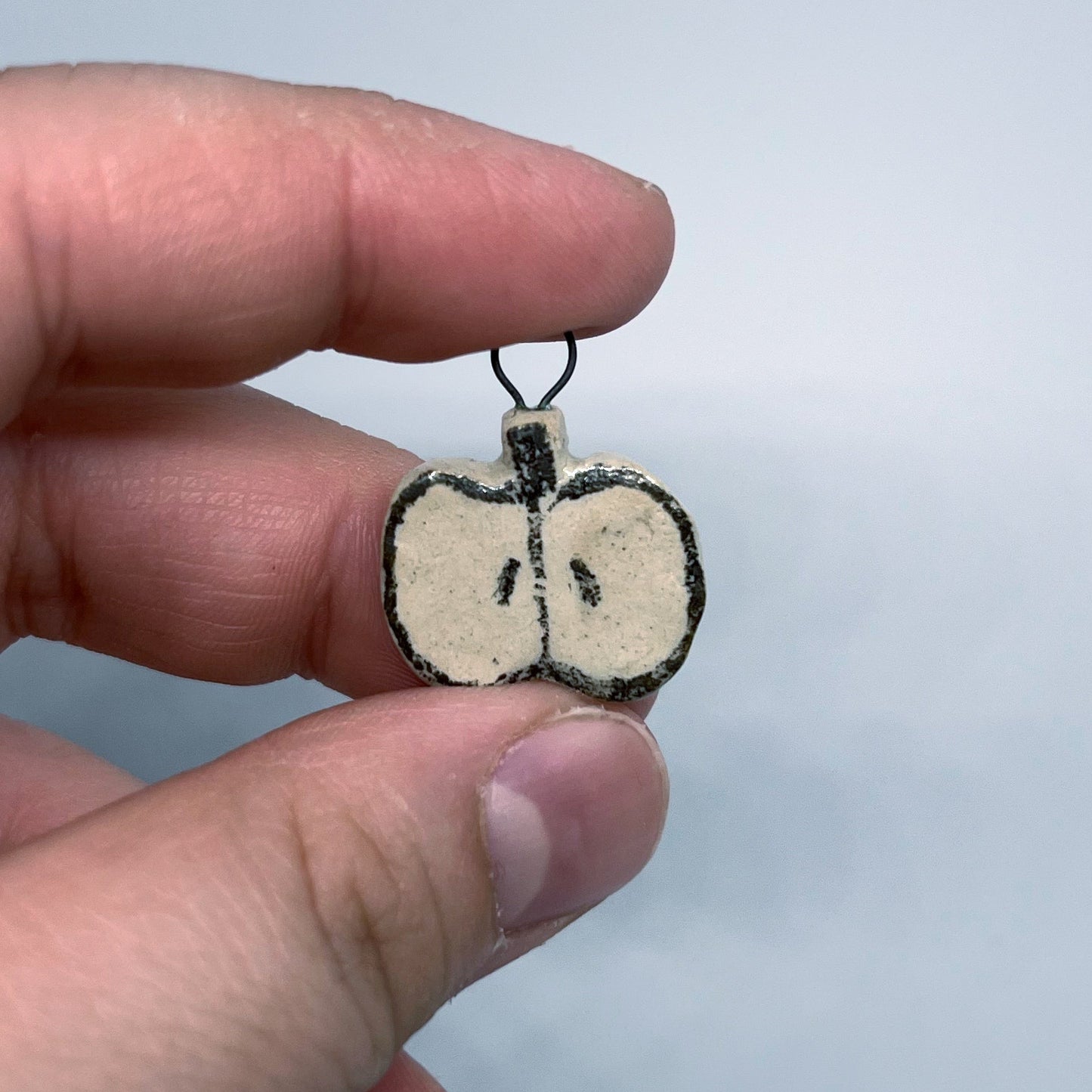 Charm - Apple