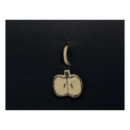 Charm - Apple