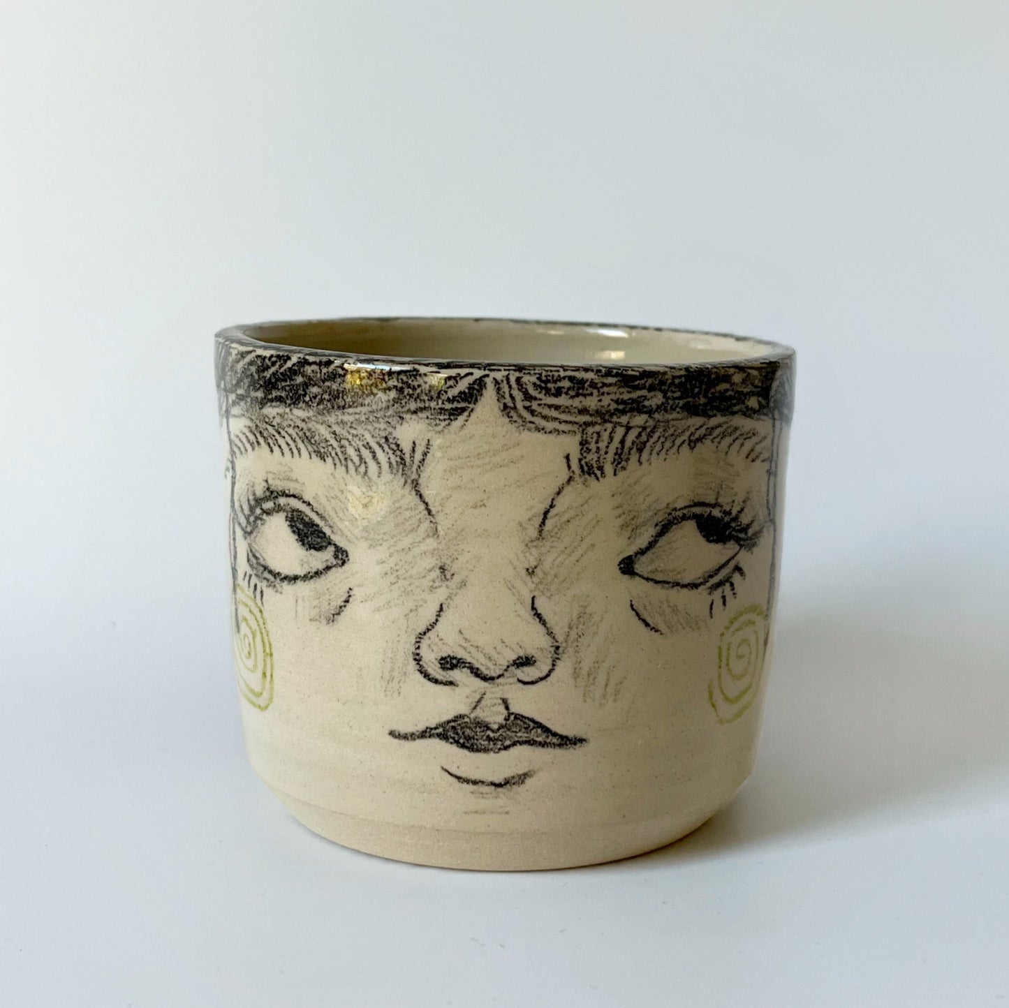 Face Cup #4