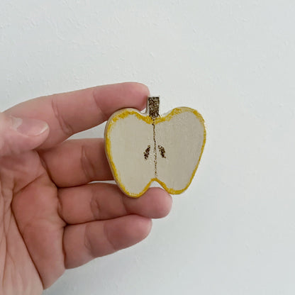 Regular Magnet - Apple